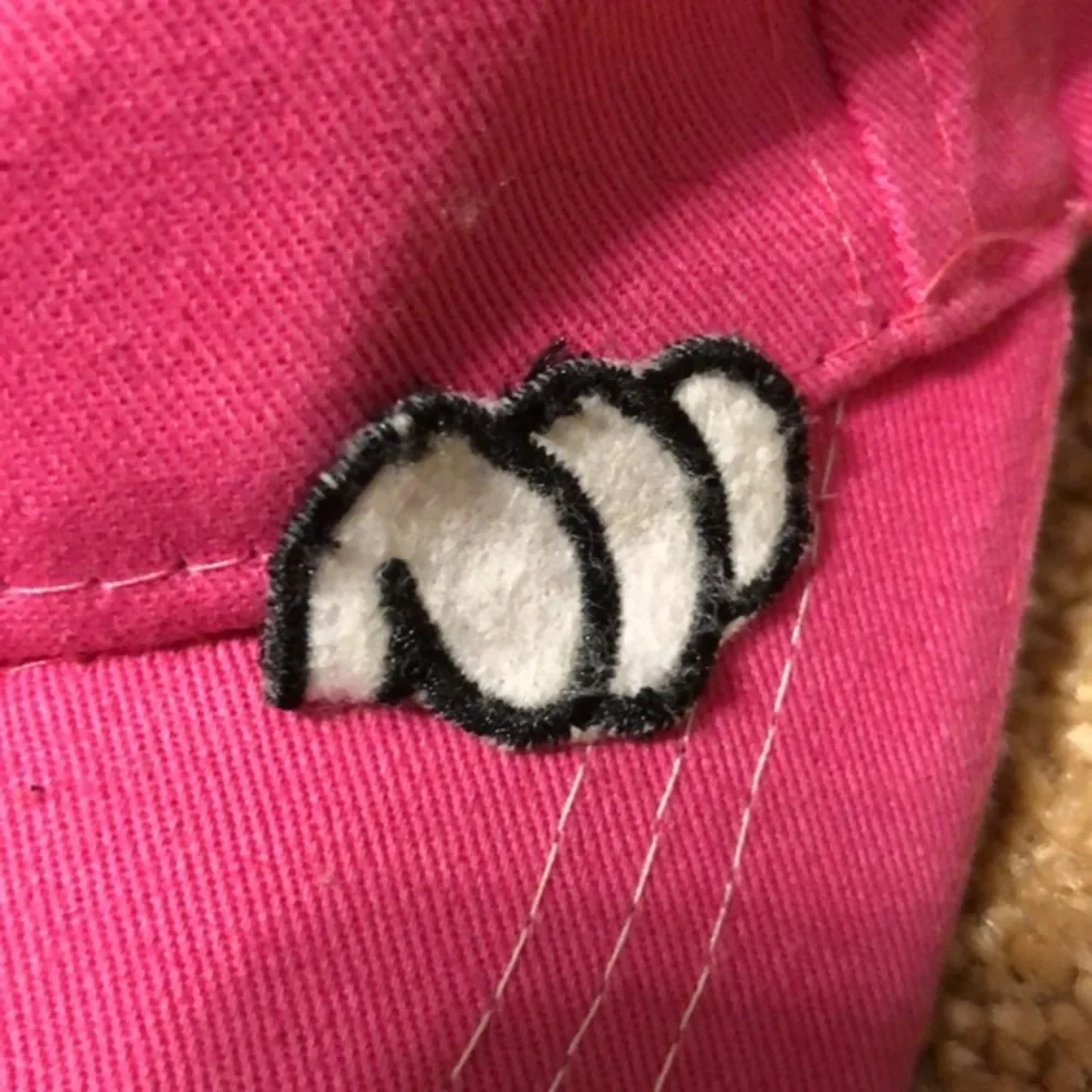 Disney Minnie Mouse girls adjustable baseball hat.‎ Disney world ready vacation